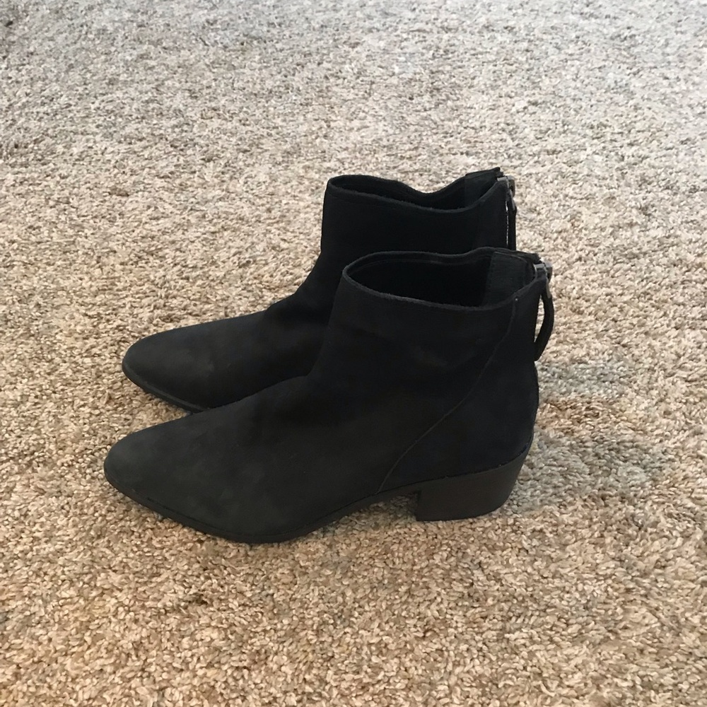 Dolce vita black booties. Womens size 7. Used